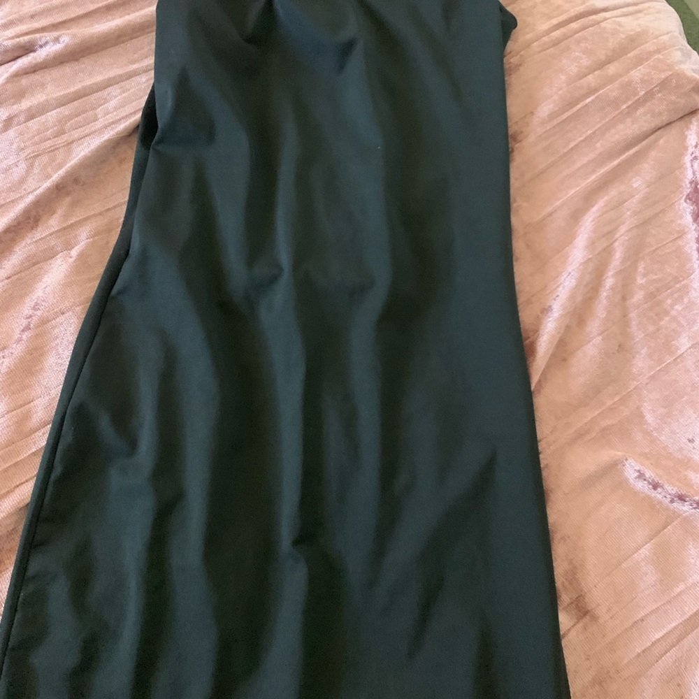 Slim Black Dress